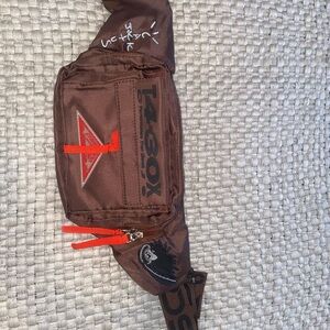 Tag Brown Belt Bag with Red Accents